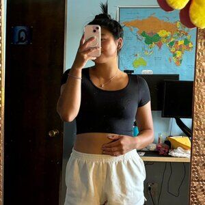 Black Cropped Tee